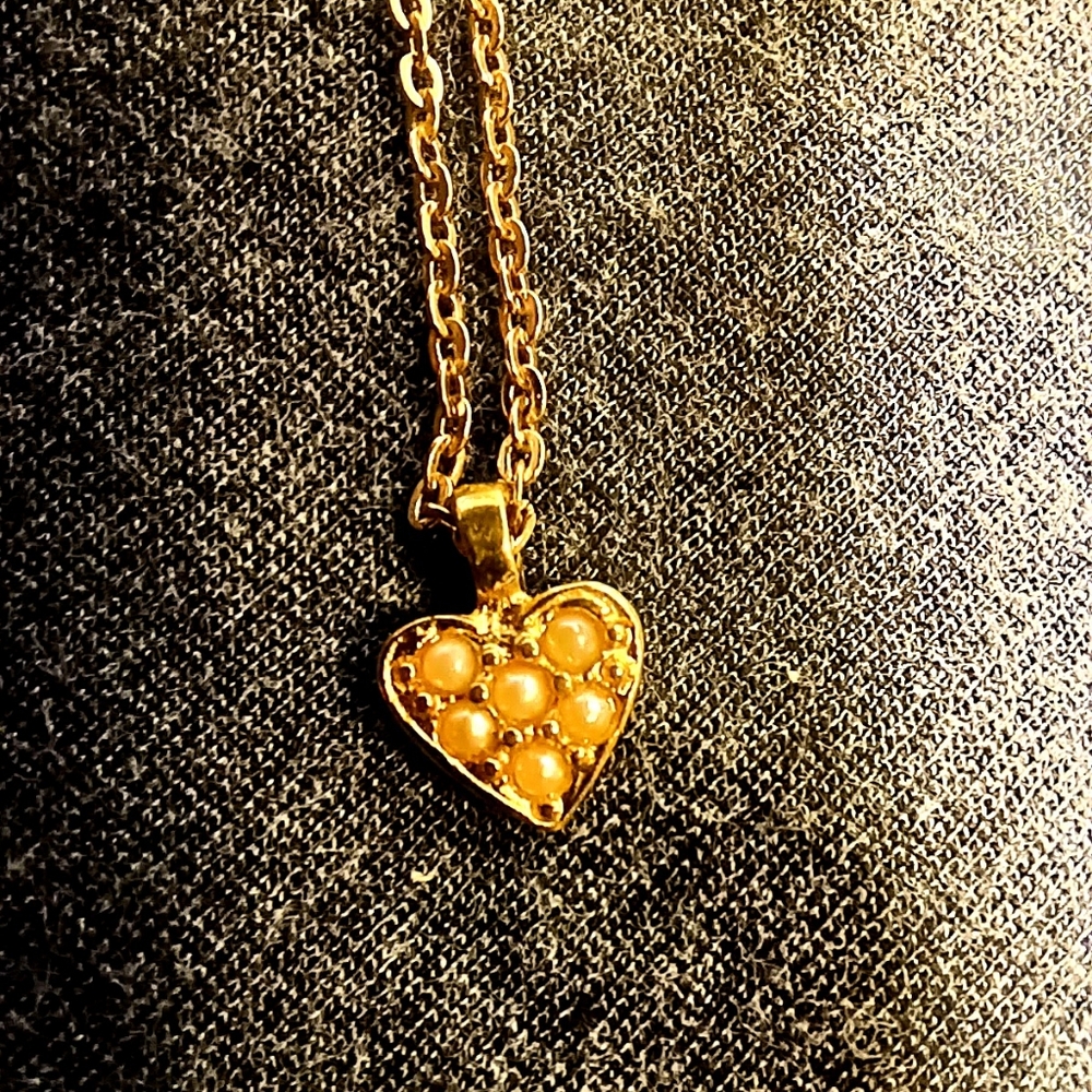 Avon necklace